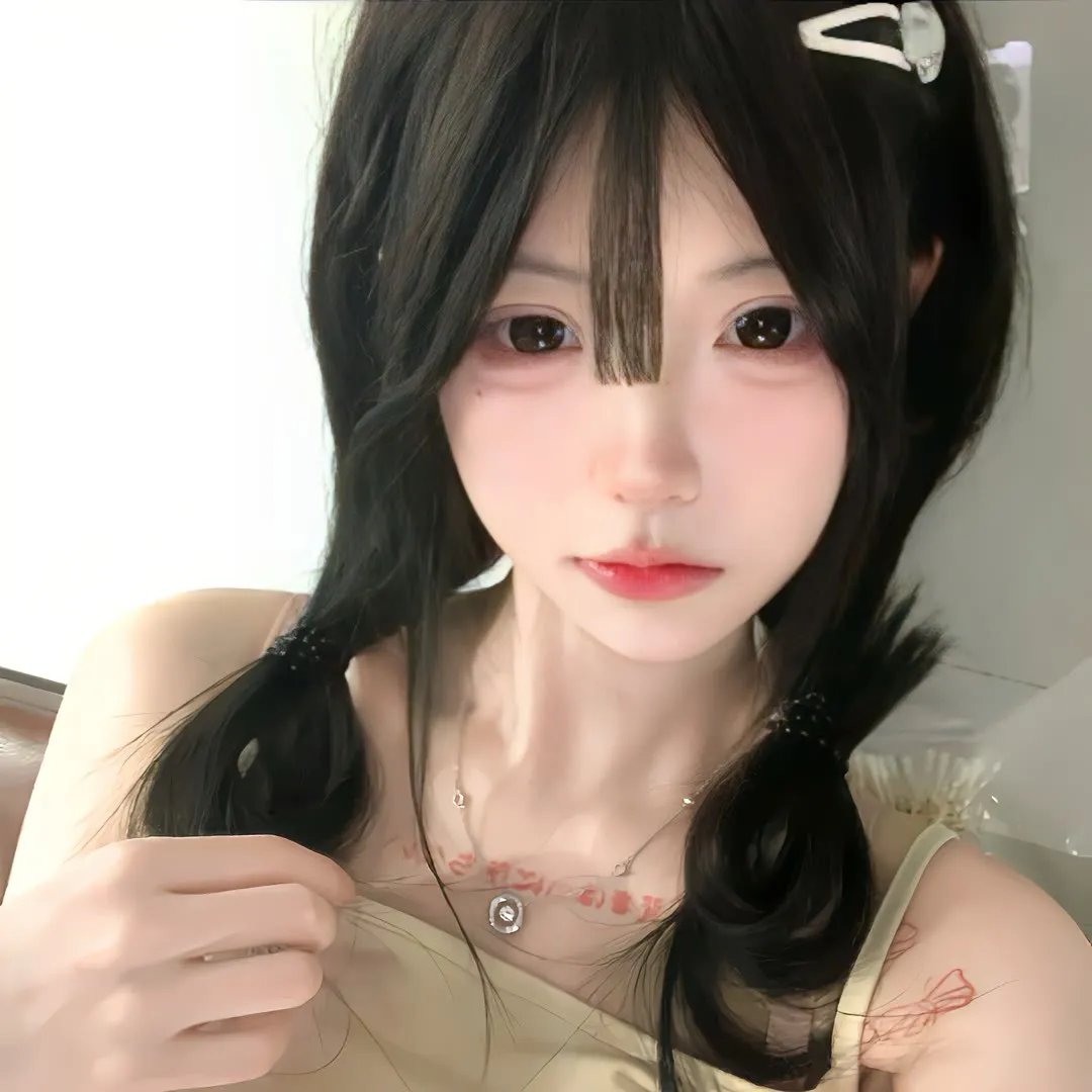 魔女娇妃封面